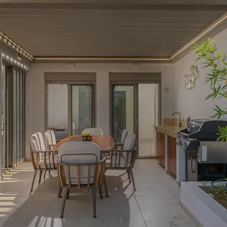Amphimatrion Luxury * Kalivai